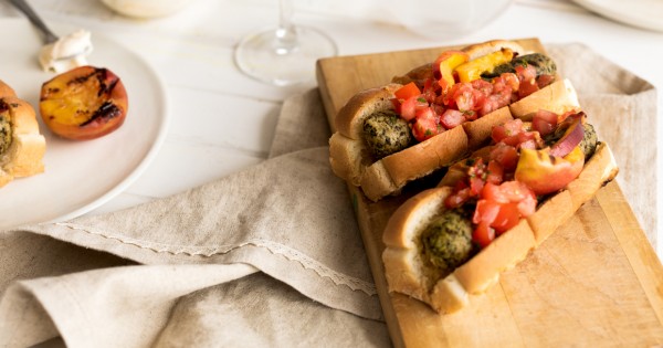 Vegan Hot Dogs with Tomato Salsa & Grilled Peaches from Trois fois par jour